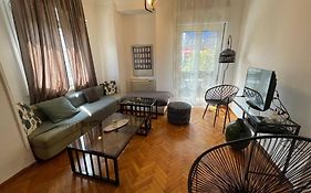 Apartment Next To White Tower